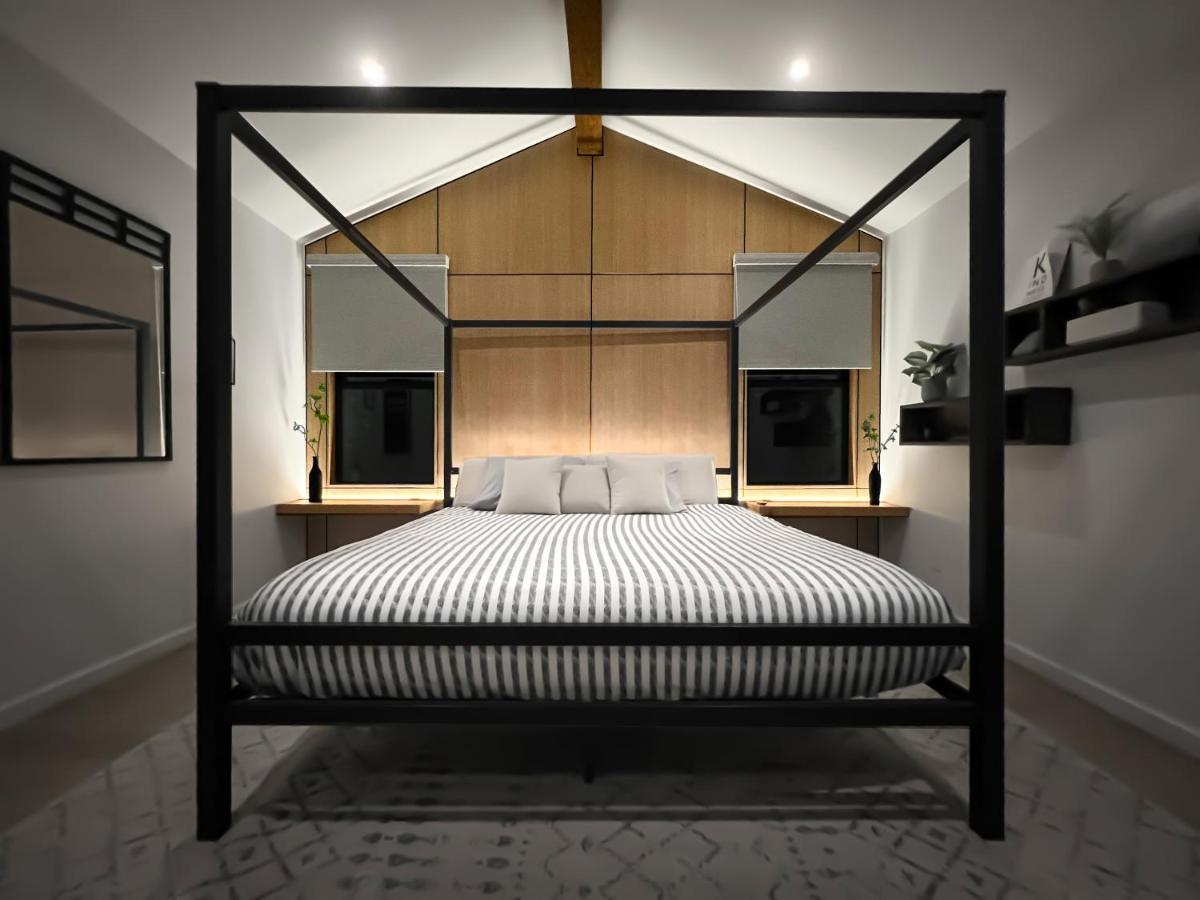 Open Airy Custom Designed Home - 2Kings - Sleeps 14 Houston Exterior photo